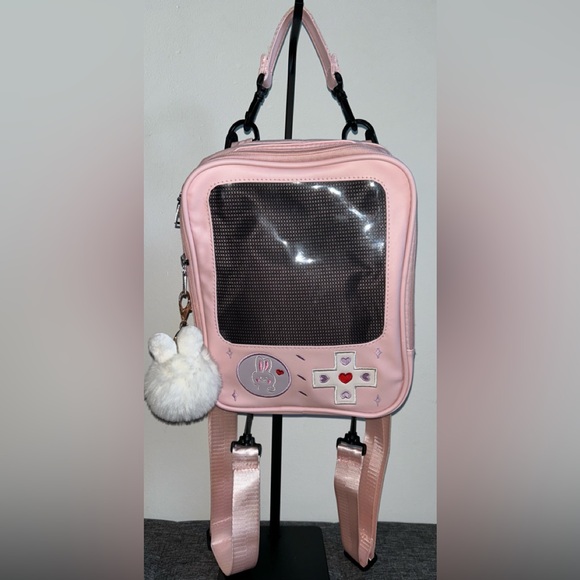 Ita Bag with convertible straps. Crossbody/shoulder/backpack! - Picture 1 of 14
